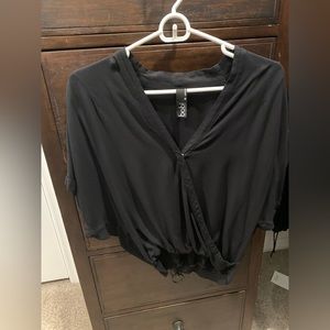 Bobi size X-small blouse,